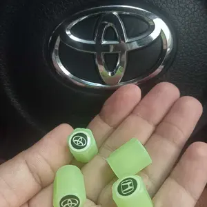 【Bosjie】4PCS Bantalan Peredam Pintu Mobil Anti Debu / Dengan merek dan logo / Karat Cover Anti Getaran Kunci Mobil Car Door Lock Cover Silikon Ditingkatkan Tahan Air dan Tahan Karat