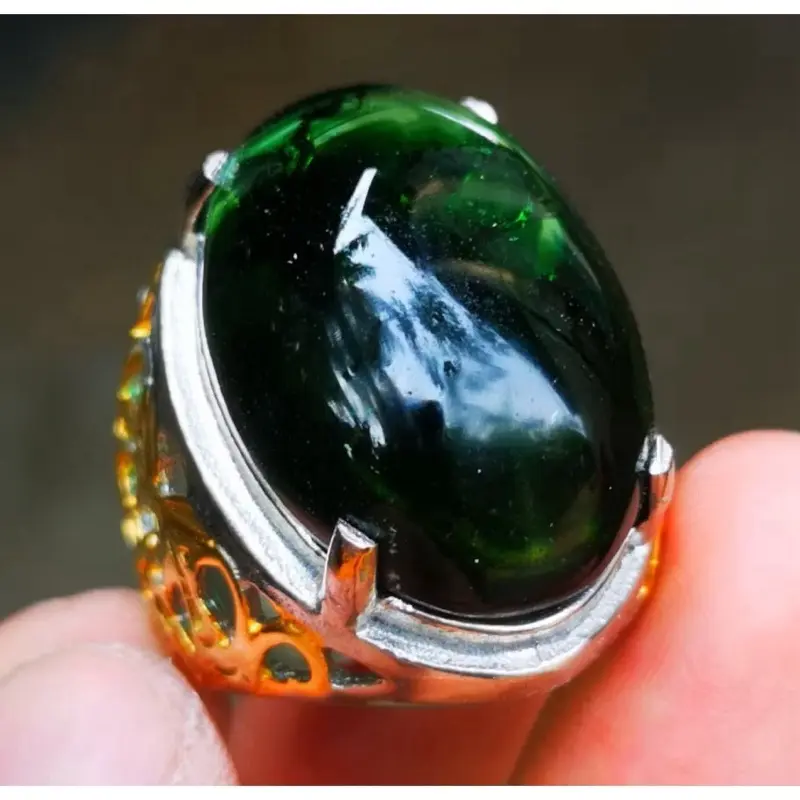 Cincin Pria Kristal Green Safir Catam Top Crystal Rings Akik Terpopuler Titanium Garansi Keaslian Batu Tanpa Retak Dimensi 25x18x8mm Ukuran Jari 6-11