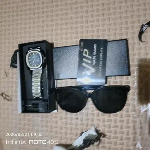 Kacamata hitam Fashion Baru Lensa Berwarna Permukaan Cermin Reflektif Bentuk Bingkai Bulat Retro Gaya Yang Sama untuk Pria dan Wanita sunglasses