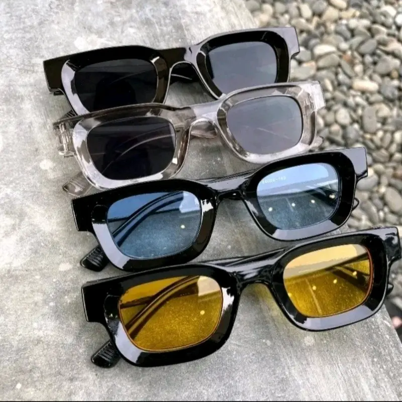 Kacamata Hitam Pria Wanita Persegi Kecil Frame Tebal UV400 Eyewear 1