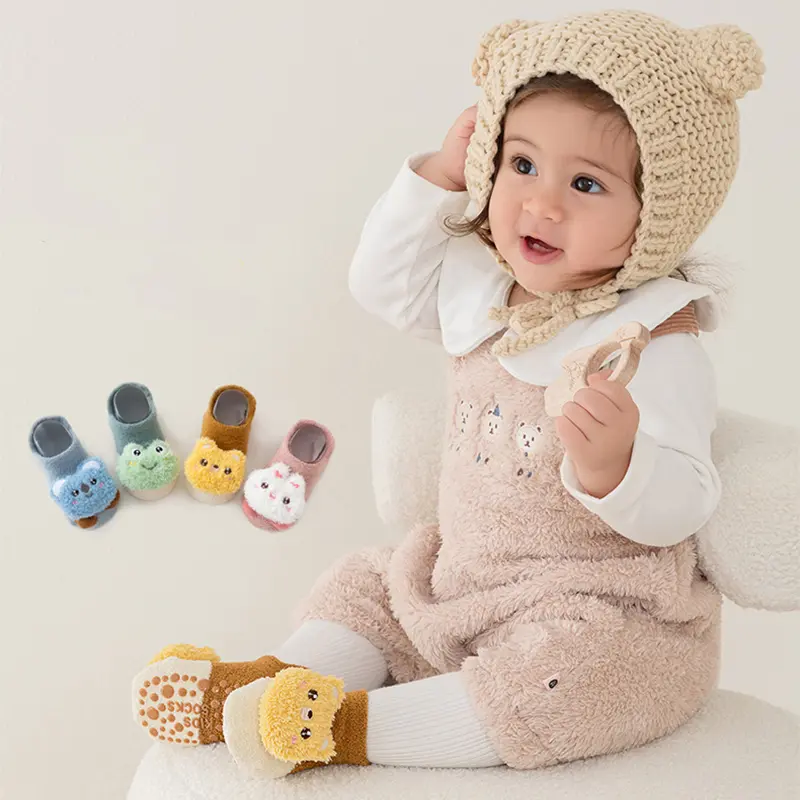 Vớ Đi Bộ Mùa Đông Cho Em Bé Chất Liệu Lông Cừu San Hô, Ấm Áp, Vớ Thuyền Cho Trẻ Em, Thiết Kế Búp Bê Hoạt Hình, Vớ Đi Trong Nhà Chống Trượt Cho Trẻ Sơ Sinh 1
