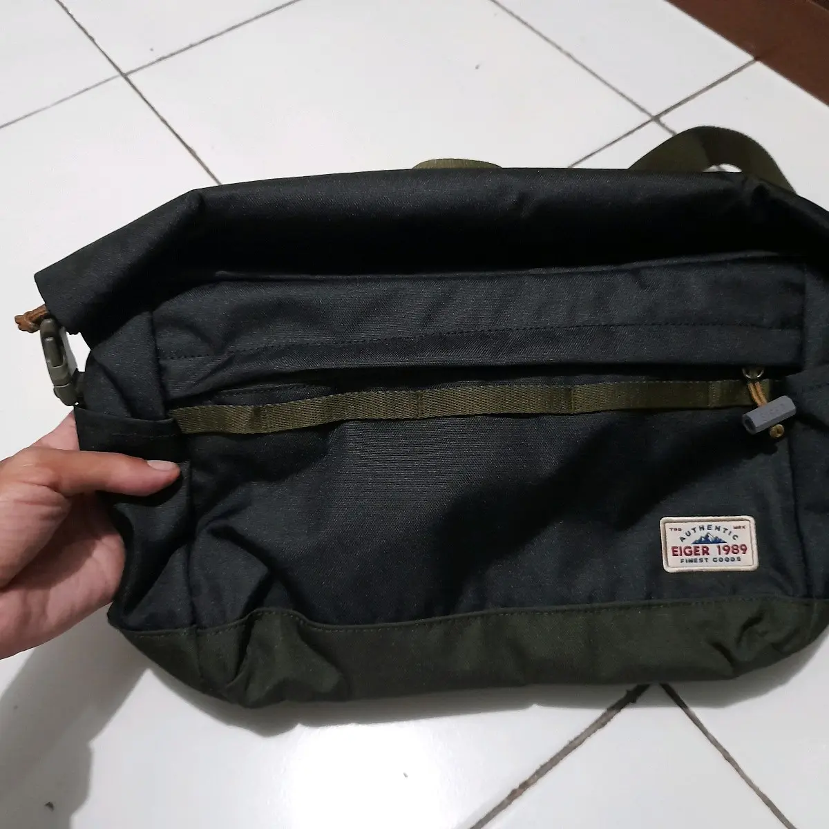 tas waistbag eiger weekender shoulder 7 liter Slingbag