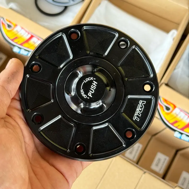 tutup tangki fuel cap ninja 150 r ss rr model tyga v3 cnc thailand Motorcycle 4