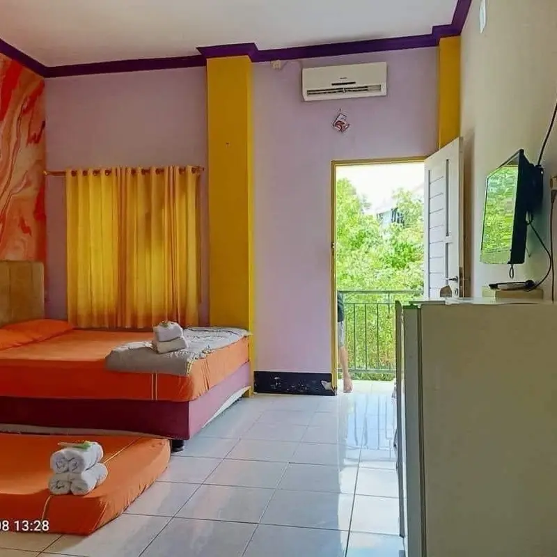Deluxe Pavillion plus sofa 1