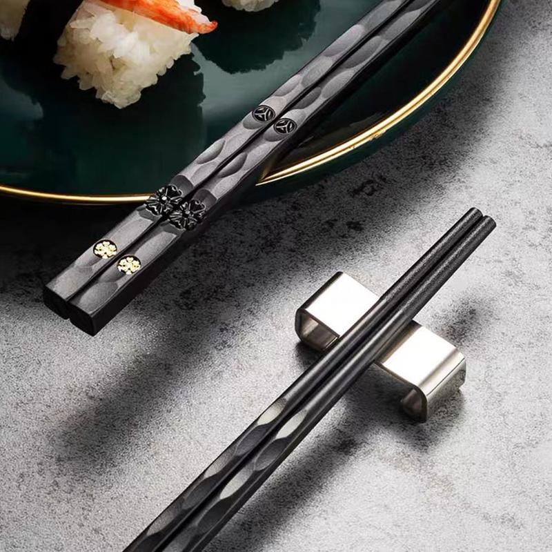 Product Introduction of 5Pairs Japanese Non-Slip Chopsticks High Quality Korean Home Hotel Restaurant Portable y Food Stick for Sushi Chopsticks 35