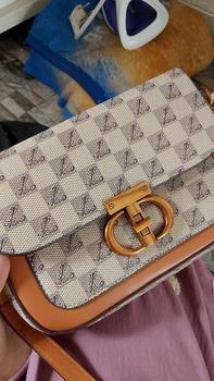 Product Review of Tas Selempang Premium LY-37072 Wanita (Free Paperbag) Slingbag from S**p 0