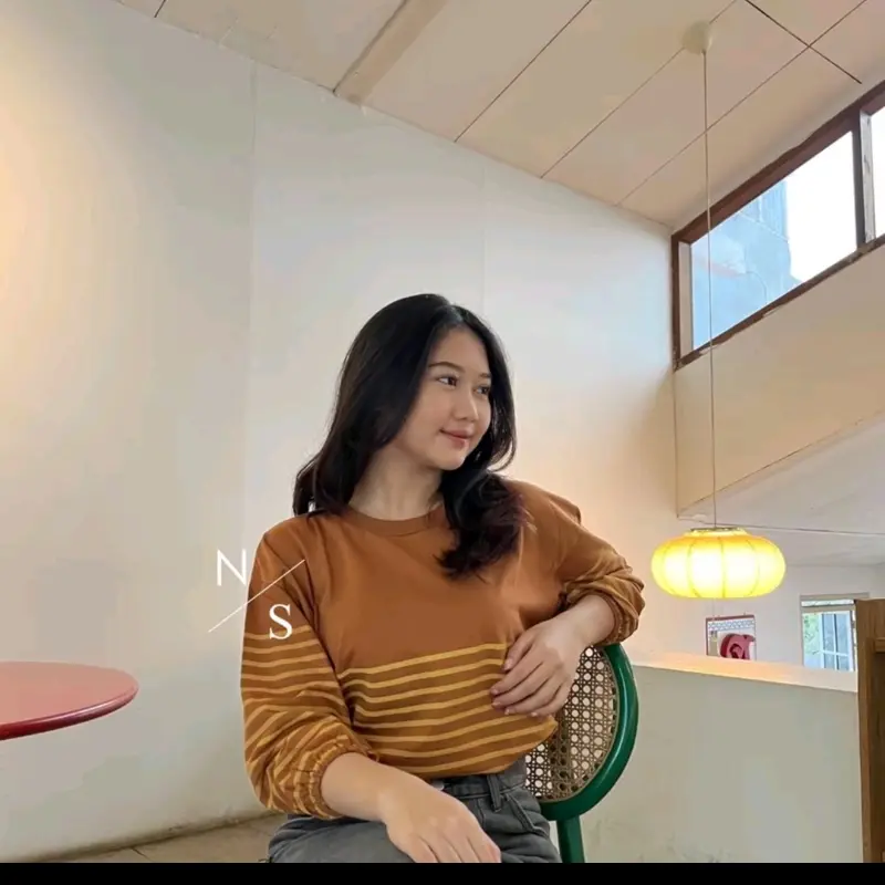 Atasan wanita salur lengan panjang bahan katun combed 24s daily zig zag baru Hanya Rp58.000! 0
