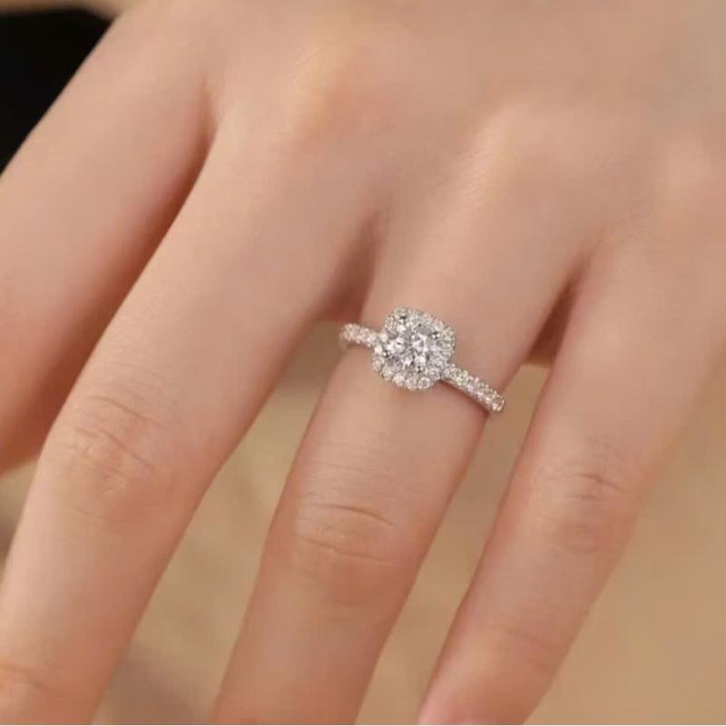 WF02-TJ005 Nhẫn Đính Đá Mặt Vuông Sang Trọng Thiết Kế Tinh Tế Phù Hợp Với Phong Cách Thời Trang Thanh Lịch Và Hiện Đại