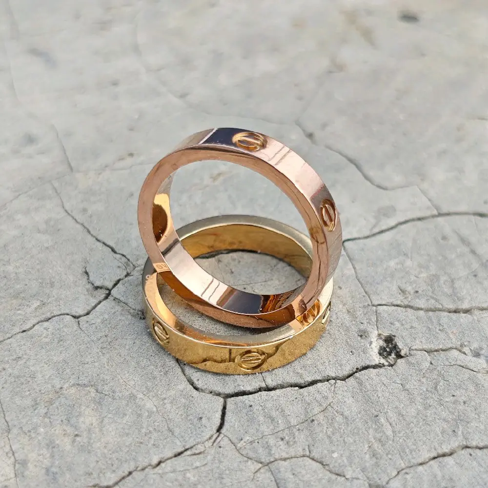 Cincin Titanium Wanita Love Screw Couple Ring Model Terbaru Anti Karat Aksesoris - ItsWeGirls Hadiah Elegan