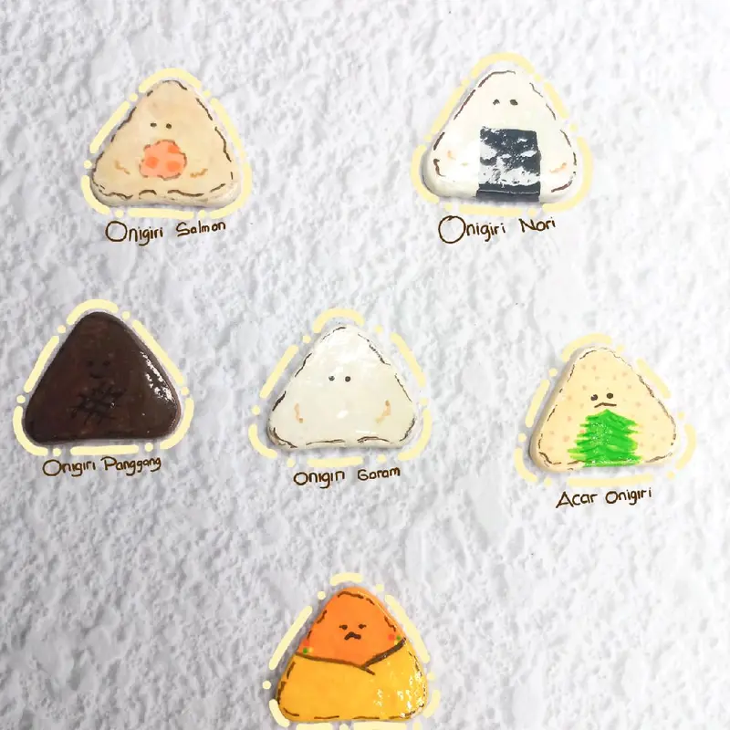 pin dan magnet clay lukis onigiri 0