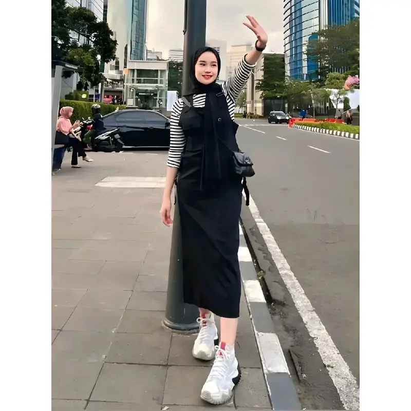 Elizabeth Overall Cargo Wanita Polos Katun Twill Combed Panjang 1
