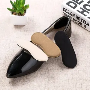 BANTALAN PELINDUNG TUMIT ANTI LECET • BANTALAN SEPATU KEBESARAN INSOLE WOMEN INSOLE SEPATU WANITA KEBESARAN ALAS SEPATU TUMIT ANTI TUMIT LECET SOL SEPATU ANTI KAKI LECET Shoe