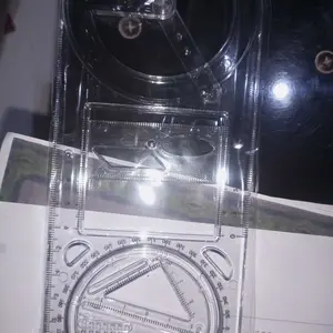 PENGGARIS GEOMETRI MULTIFUNGSI BUSUR SEGITIGA LINGKARAN JANGKA DERAJAT ALAT TULIS SEKOLAH KANTOR