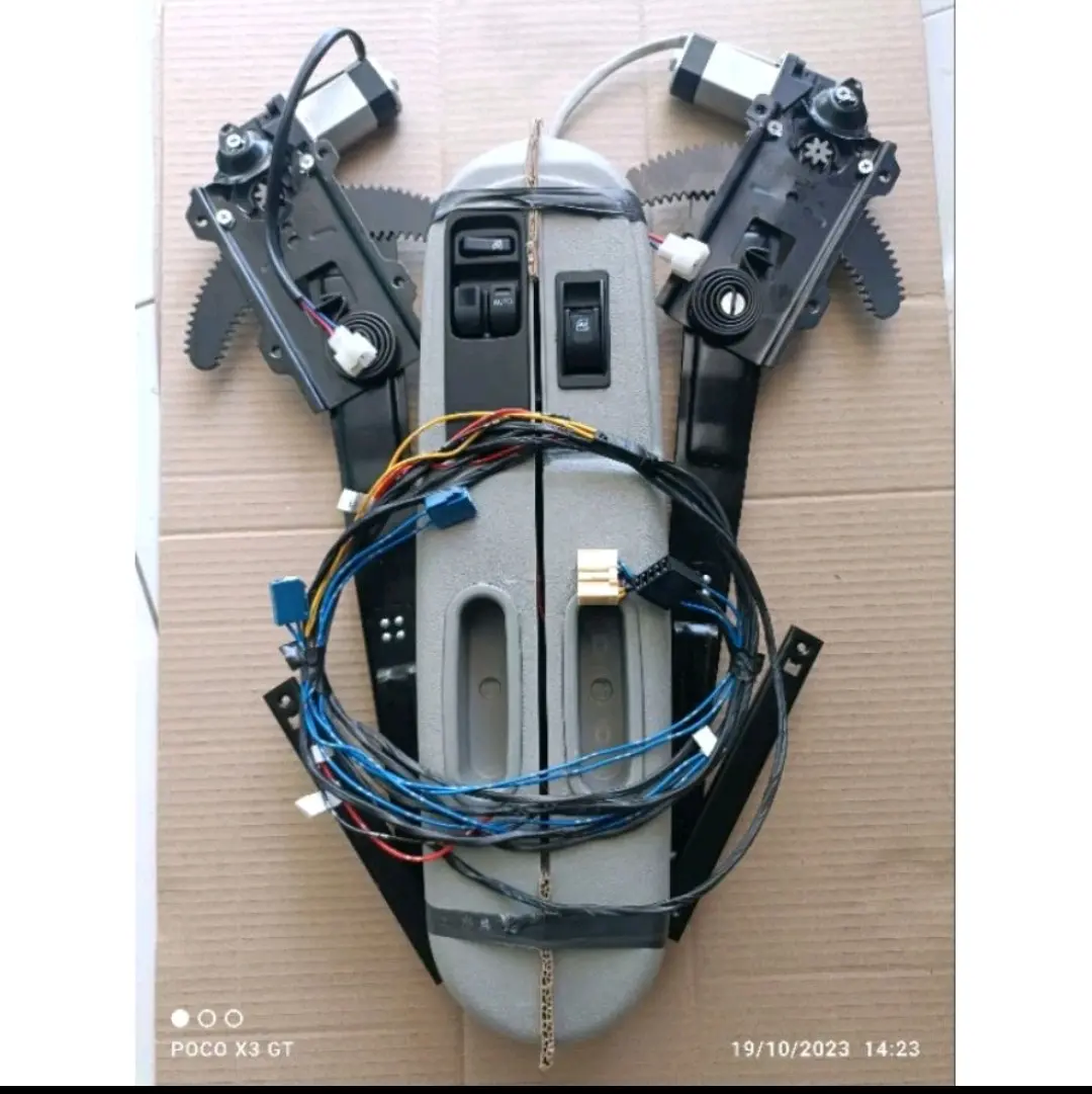 Power Window Mitshubishi L 300 Dua Pintu  otomatis up down - Barang Baru Kualitas Oke -