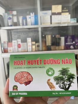 Product Review of Combo 5h Hoạt huyết dưỡng não. Giúp hỗ trợ giảm đau đầu, mất ngủ, tê bì chân tay.Giúp giảm các biểu hiện của thiểu năng tuần hoàn não. Hộp 5 vỉ, mỗi vỉ 20 viên bao đường. hoạt  huyết  dưỡng  não from H**g L** (** s**) 0