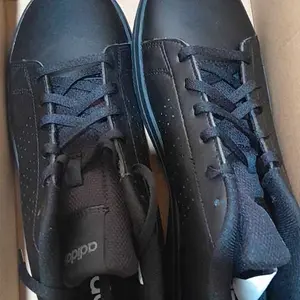 adidas Tennis & Lifestyle Advantage Base 2.0 Shoes Unisex Black ID3888
