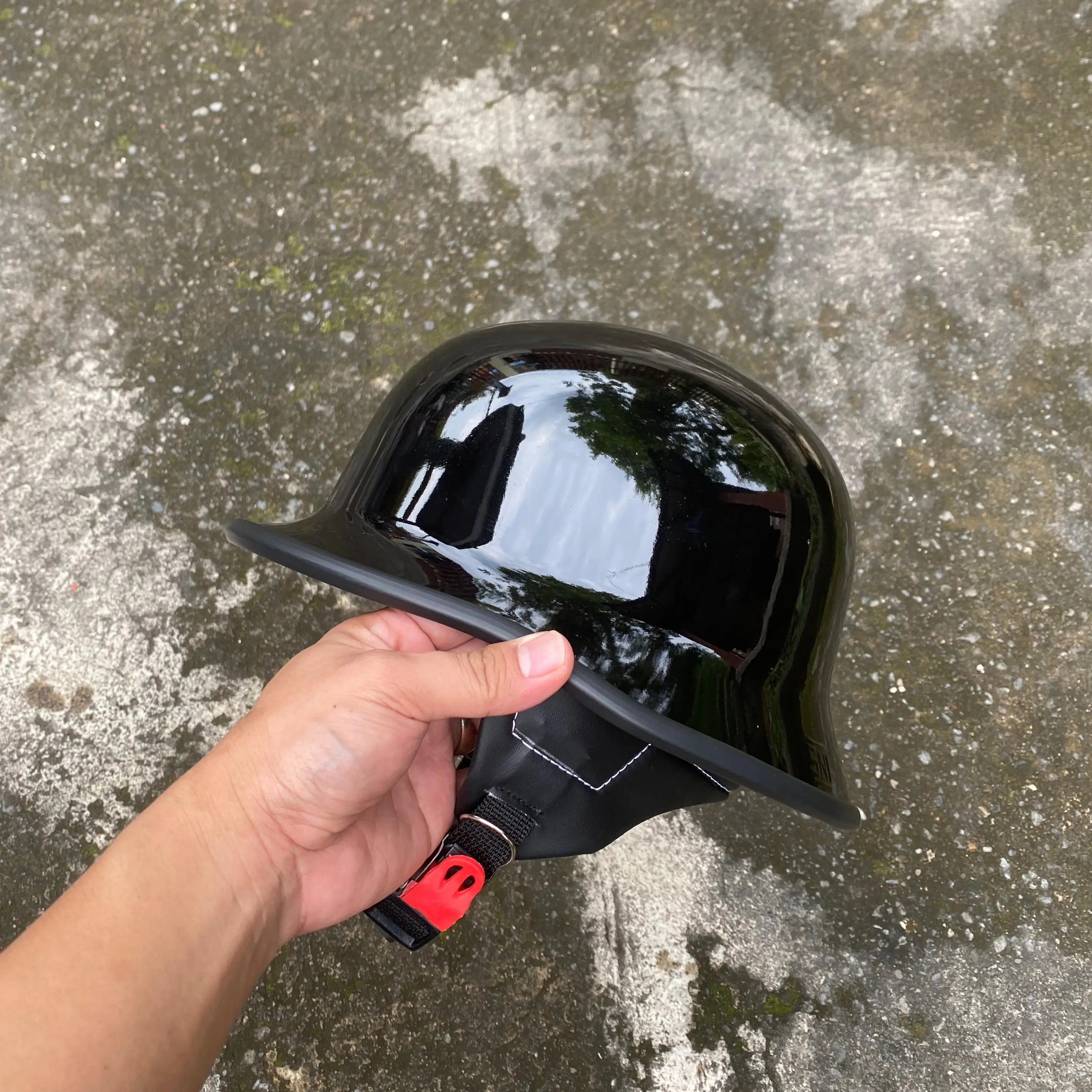 Helm Nazi Crazy Chip Busa Leher Motorcycle - Los Santos