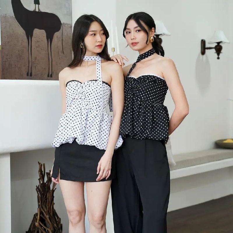 Baloney Top Nomi Polkadot Tube Top Feminine Motif Polkadot Karet Smock Elastis Renda Tali Pita Terpisah Warna Hitam Putih