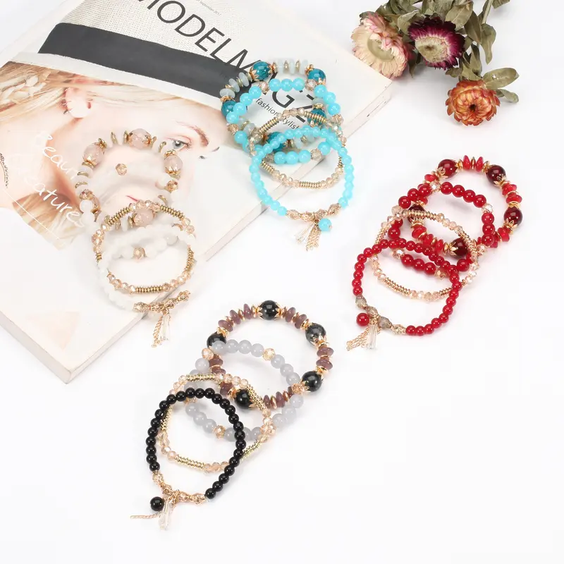 Fashionable 4Pcs Boho Multilayer Natural Stone Crystal Beaded Bracelets Fashion Women Set Fashionable 4Pcs Boho Multilayer Natural Stone Crystal Beaded Bracelets Fashion Women Set