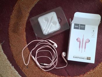 Product Review of OHSOME - HOCO M55 3.5MM HIFI Wired Earphones Black White Pink Headphones from m**a 0