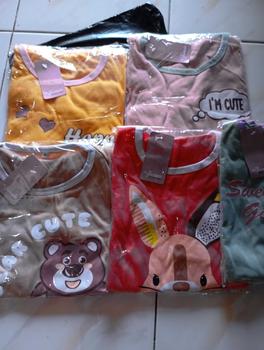 Product Review of PAKET HEMAT ISI 5 SETEL BAJU ANAK PEREMPUAN Kode 1 RANDOM from A**s M** Y**i 0