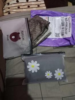 Product Review of (POUCH) PROMO ISI 2 HIJAB SEGIEMPAT MOTIF AZARA VOAL PREMIUM STANDAR PREMIUM LASERCUT LOGO PRINT/ LOGO METAL from R**a 0
