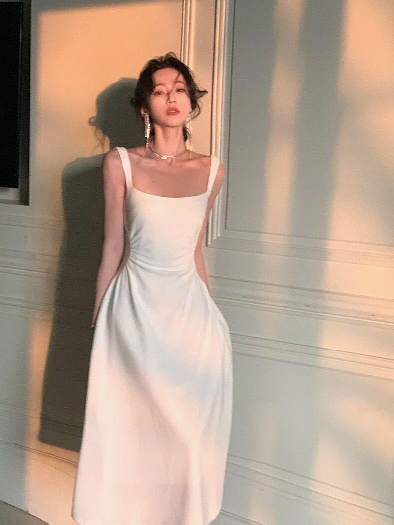 Product Introduction of Women's new slim fit mid length dress, solid color suspender dress, waist cinching, niche design for girls, women's mid length dress Casual Womenswear 16