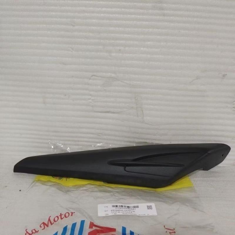 COD Box Samping Tutup Aki kiri Kanan Yamaha Jupiter Z 2006 Original WIN 4