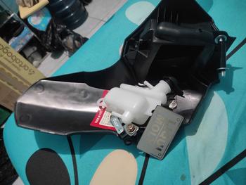 Product Review of HUGGER KOLONG AIRBLADE ORIGINAL PNP BEAT/SCOOPY/GENIO DELUXE ANTI COAK COAK FILTER 2020up FREE EMBLEM+BREKET from R**P 1
