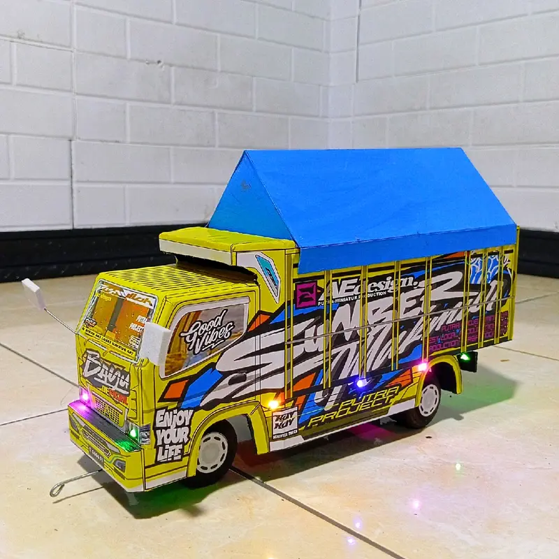 MAINAN MINIATUR TRUK OLENG BISA TAMBAH NAMA DAN FOTO MINIATUR TRUK OLENG FULL VARISI LAMPU DAN TERPAL MAINAN TERLARIS 5
