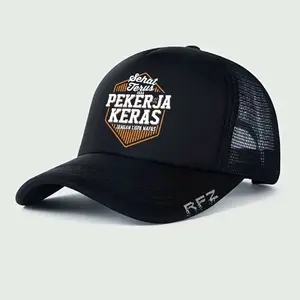 Topi pria dewasa. topi motif kata kata.