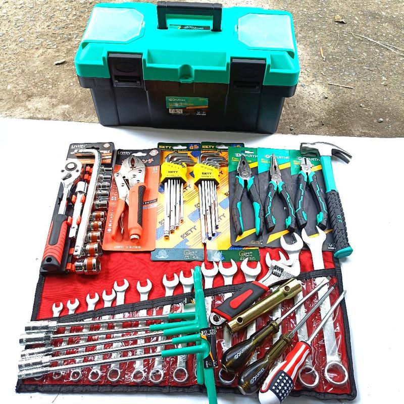 COMBO sửa chữa xe cơ bản gồm 1 bộ cờ lê 8-24 + 1 bộ T xanh + 1 bộ túyp 12ct liw