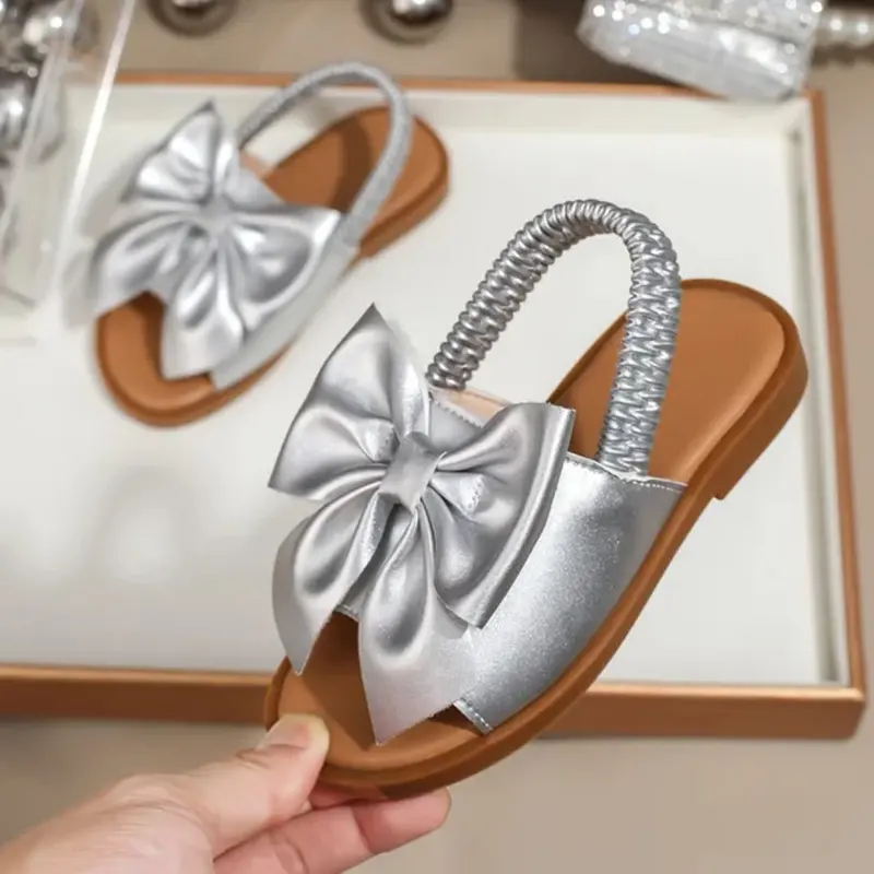 sandal anak perempuan motif terbaru /sandal slop anak  perempuan Fashion terbaru / sandal anak umur 6-9 tahun / sandal anak pesta / sandala anak perempuan slop / sandal anak perempuan motif pita / sandal anak perempuan premium 1