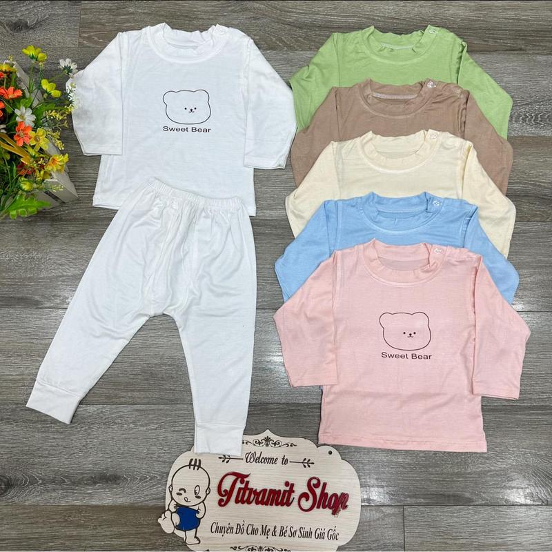 Bộ dài Minki Bae thun lạnh cài vai CỔ NẸP hình gấu, đồ bộ thun lạnh cho bé (BÉ DƯỚI  3 TUỔI)