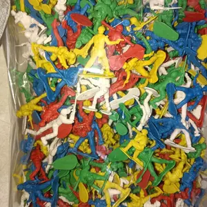 MAINAN TENTARA ANAK LAKI-LAKI PLASTIK 1 KG HARGA PERPACK