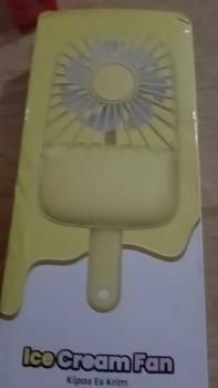 Product Review of (PRODUK ASLI INFINILAPAN) Kipas Angin Mini Genggam Portable Karakter Ice Cream 3 Speed Wind l Kipas Angin Lucu Portable USB l Mini Fan l INFINILAPAN kipas  mini kipas  minilucu from A**n 0
