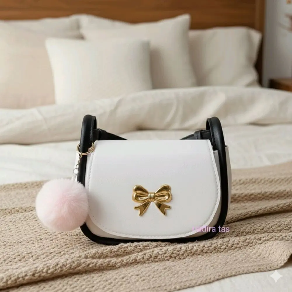 NAWA PUTIH HITAM POMPOM