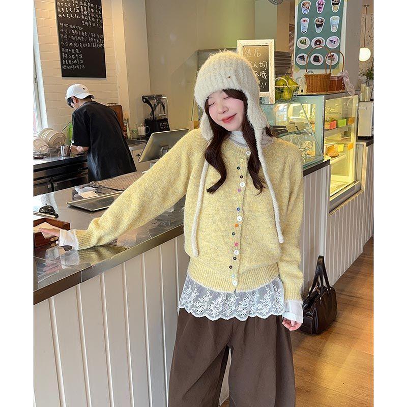 Áo cardigan dệt kim họa tiết tương phản màu sắc, phong cách Hàn Quốc, phù hợp với nhiều dịp. Phù hợp cho mùa thu/mùa đông, thiết kế rộng rãi thoải mái giúp tôn dáng thon gọn hơn. Trang phục thời trang dành cho nữ.