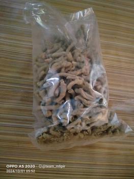Product Review of Makanan Ringan Usus Ayam Crispy - Snack Enak - Food kemasan 500gram Cemilan from n**i 0