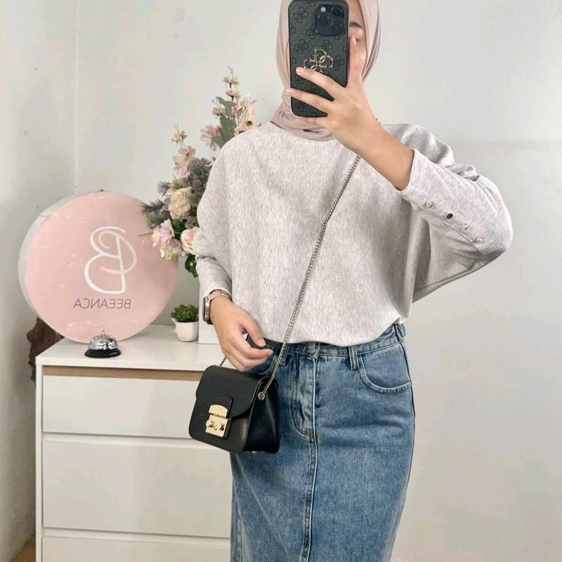 Batwing Blouse Inara Sweater Baju Rajut Wanita Oversize Korean Style Kancing Tangan Nyaman Panjang Knitwear Atasan 1