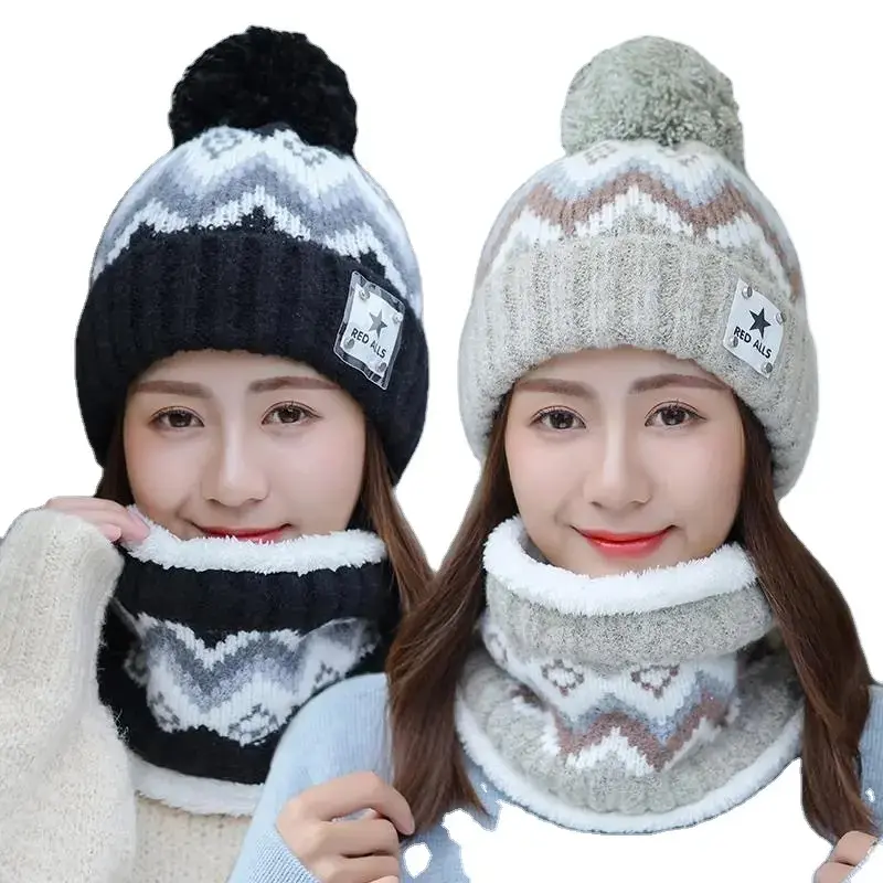 Kupluk Syal Set Versi Wanita Korea Musim Dingin dengan POMPOM Cantik dan Murah