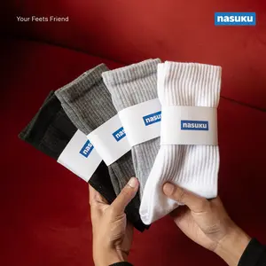 Nasuku - Paket 4 Pasang Kaos Kaki - Kaos Kaki Polos Tebal Anti Bau - Kaos Kaki Premium Nyaman Dipakai Seharian - 4 Pasang Kaos Kaki Harga Lebih Hemat Lembut Pria Motif Unisex Wanita Kerja Sekolah Pendek