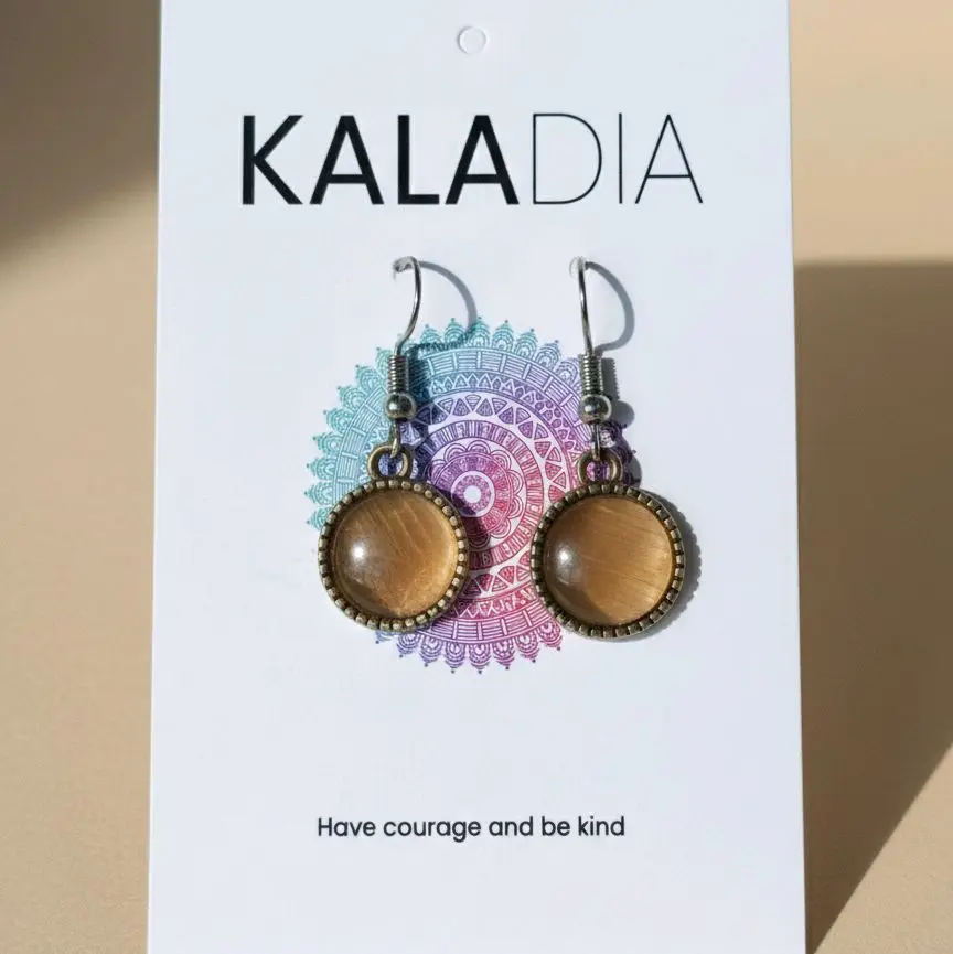 Kaladia Anting Drop Earrings Natural Stone dengan Desain Elegan dan Tampilan Alami untuk Tampilan Harian Anda