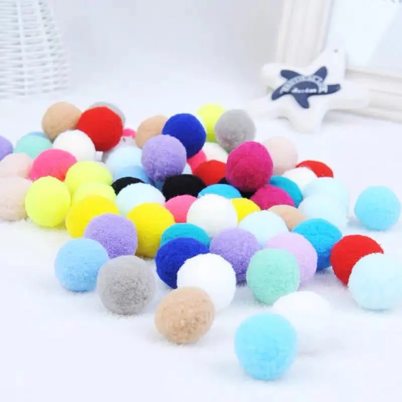 FLUFFY - Mainan Bola Gigit Bulu Mainan Kucing Mini Ball Bola Kain Cat Pet Toys