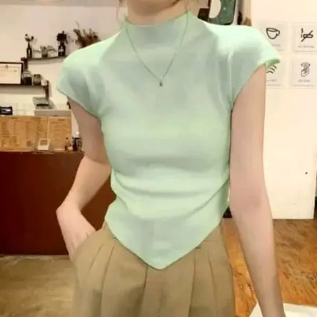 Alicia Crop Knit / Atasan Wanita Korea #Hello Mischa 2