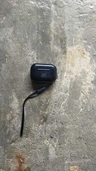Product Review of JBL phantom 5th Earbud Nirkabel Sejati, Suara Kuat yang Dapat Disesuaikan, Waktu Putar 6 Jam, Pengisian Daya Cepat USB-Lightning, Tahan Air, Kontrol Tombol, Earbud Bluetooth, Perjalanan,Olahraga Earphone Headset from S**i G**g 0