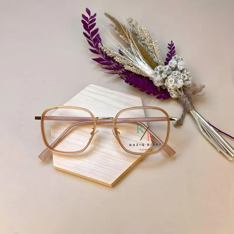 {beli satu kacamata minus gratis satu kacamata normal} 3061 kacamata photocromic unisek terbaru frame titanium dilapisi plastik premium bisa request lensa minus bluerey, photocromic, & bluecromic free box dan lap pembersih Abu Wanita Eyewear Glasses 7