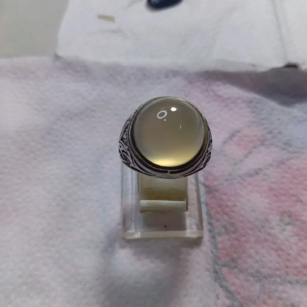 Natural Cincin Top Quality dengan Desain Elegan dan Kualitas Terbaik untuk Tampilan Mewah