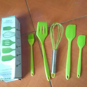 UNIQSOO 5 PCS Spatula Silikon Alat Masak Alat Baking Set Sutil Scraper Kuas Anti Lengket Serbaguna