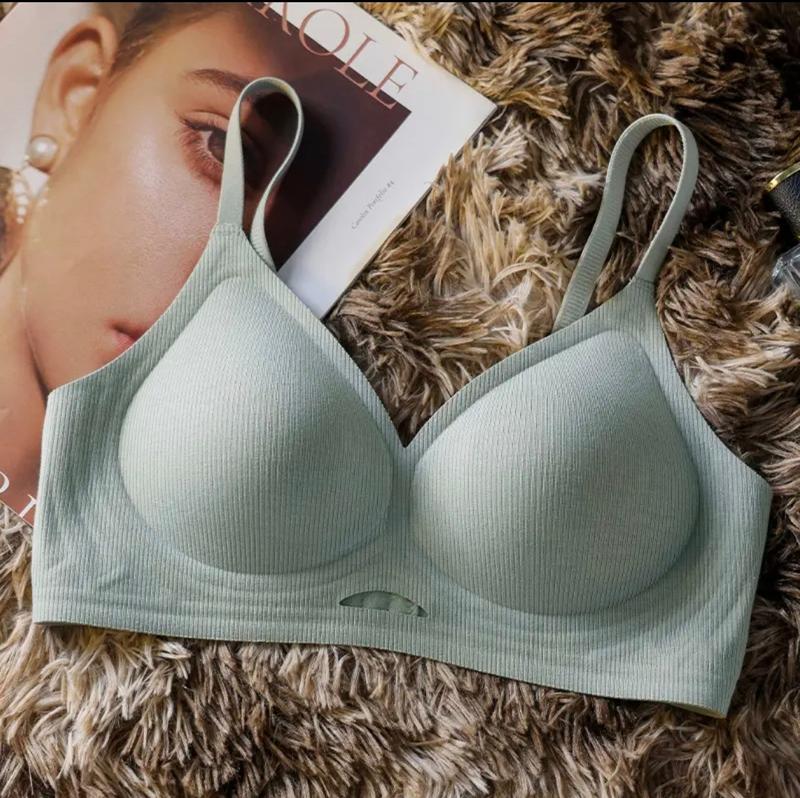 Product Introduction of [SILKELLE][Single-piece pack] Push-up anti-sagging, non-wired, soft support underwear for women with small breasts, no empty cups, larger breasts, no trace bra 6